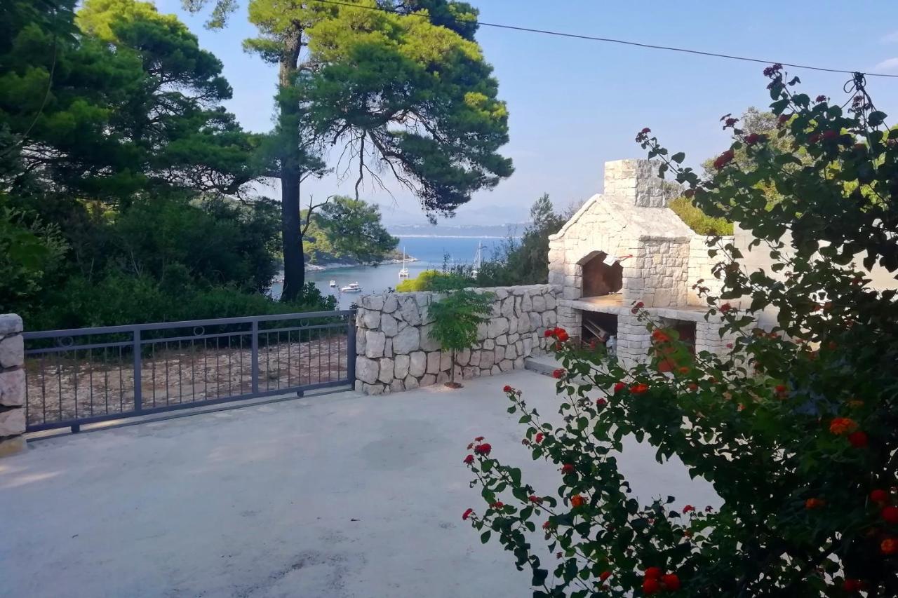 Apartments By The Sea Cove Saplunara, Mljet - 4896 Maranovići Zewnętrze zdjęcie